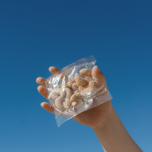 dry roasted salted cashews sea salt
